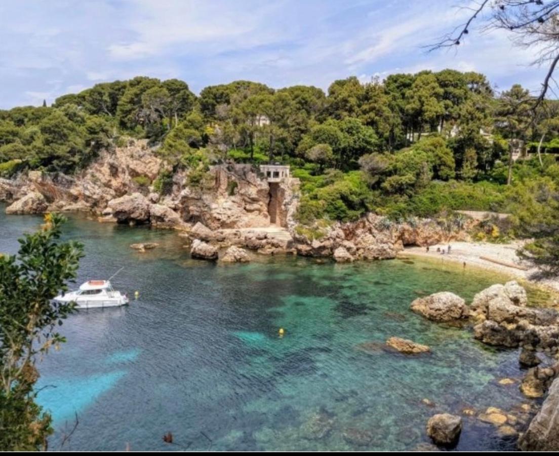 Cozy Studio On The Beach Antibes Luaran gambar